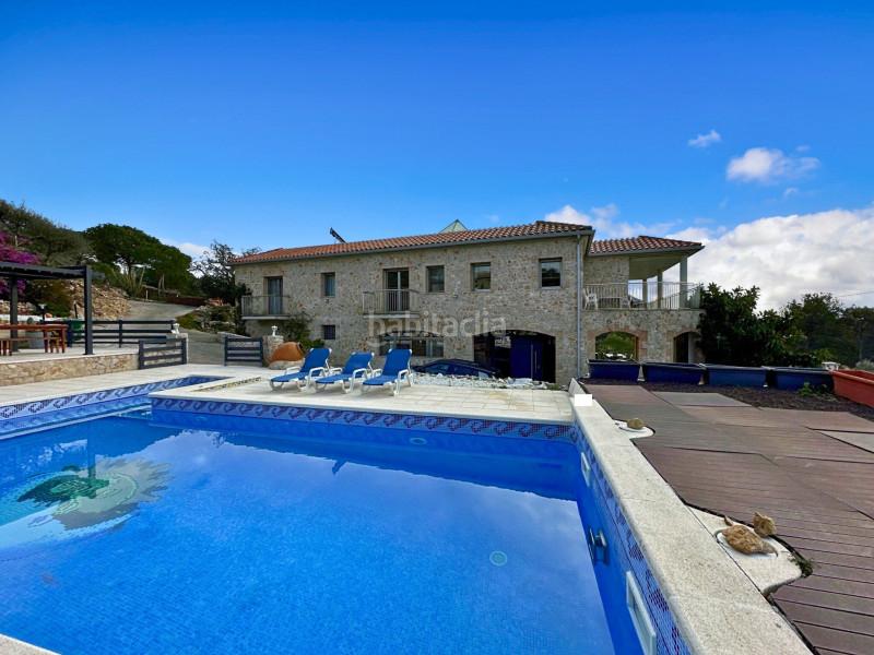 Foto 61cd32d8-5357-4c83-b493-ae98e5e606c2. Casa esta casa de 500m en vilajuiga, costa brava, con licencia turística es una oportunidad única para comprar una propiedad de ensueño en Vilajuïga