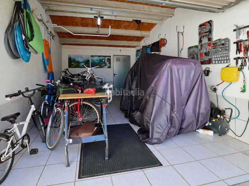 Foto 84a73095-c90f-4d7c-bf07-15cd22b44e36. Casa exclusivo casa de una sola planta situada en el codiciado barrio del Peni , a pocos pasos de las playas y cerca de en Empuriabrava