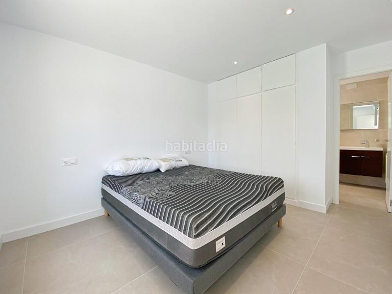 Foto f9ec3b49-d0f0-4072-961a-96b28f864812. Casa villa completamente reformada con amarre privado situada en la costa brava más concretamente , el puerto deportivo en Empuriabrava