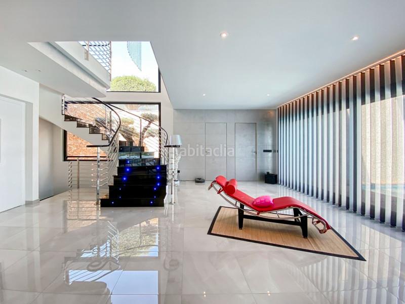 Foto 0e87d88c-6df7-4480-a681-f7b767d0452b. Casa en venta, villa de lujo en primera línea de mar ubicada , a solamente 5 minutos a pie de una de las playas más bonitas de en Llançà