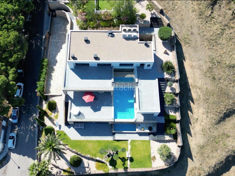 Foto 31f0fcc4-bbdf-459c-ade8-b602c5b94803. Casa en venta, villa de lujo en primera línea de mar ubicada , a solamente 5 minutos a pie de una de las playas más bonitas de en Llançà