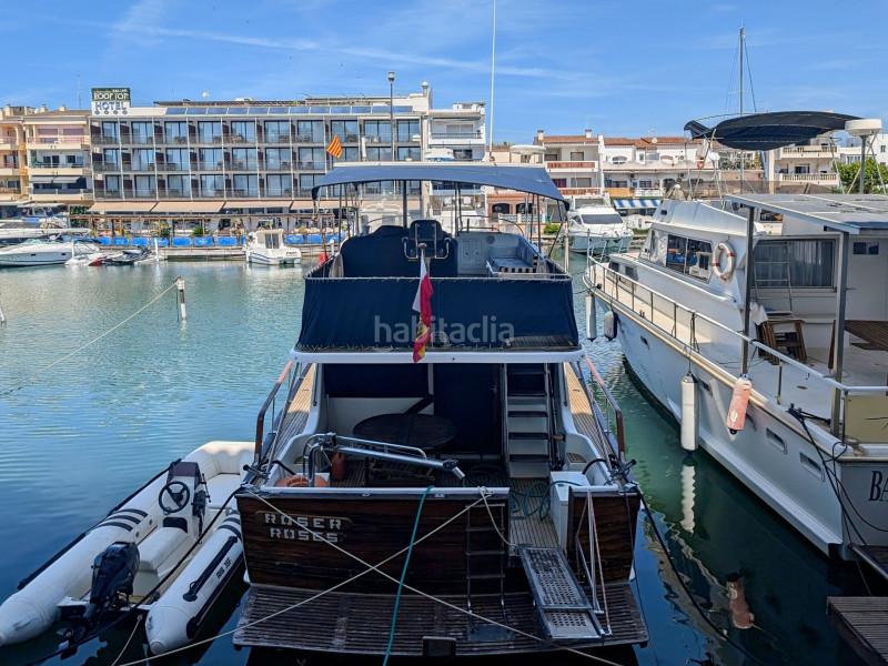 Foto a39e5054-5053-426e-b44d-d5a04703e406. Gebäude in Salins - Cavall de Mar Empuriabrava