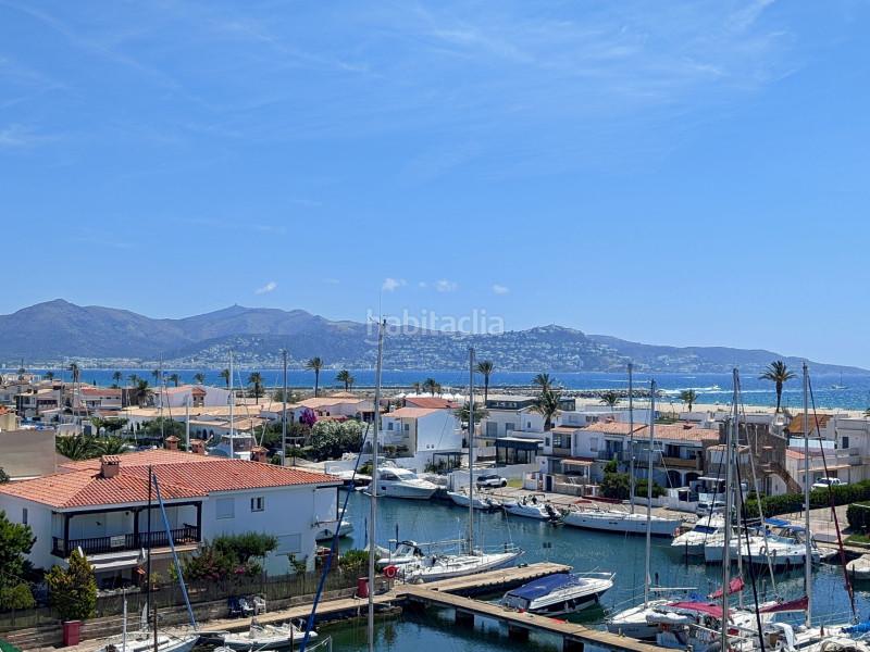 Foto f0d89475-cbff-450f-9e40-4c6c44a751cb. Gebäude in Salins - Cavall de Mar Empuriabrava