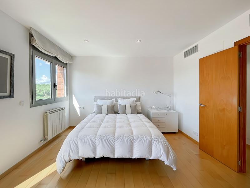 Foto 325a9f82-aad9-4e24-9cd5-4dd7fd02a21d. Appartement avec chauffage parking dans Eixample-Horta Capallera Figueres