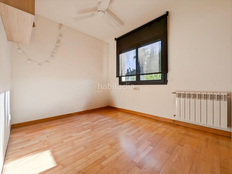 Foto 414b6406-bb57-4652-8c38-f8b1cc8c8b9a. Casa amb calefacció aparcament piscina a Eixample Residencial Escala (L´)