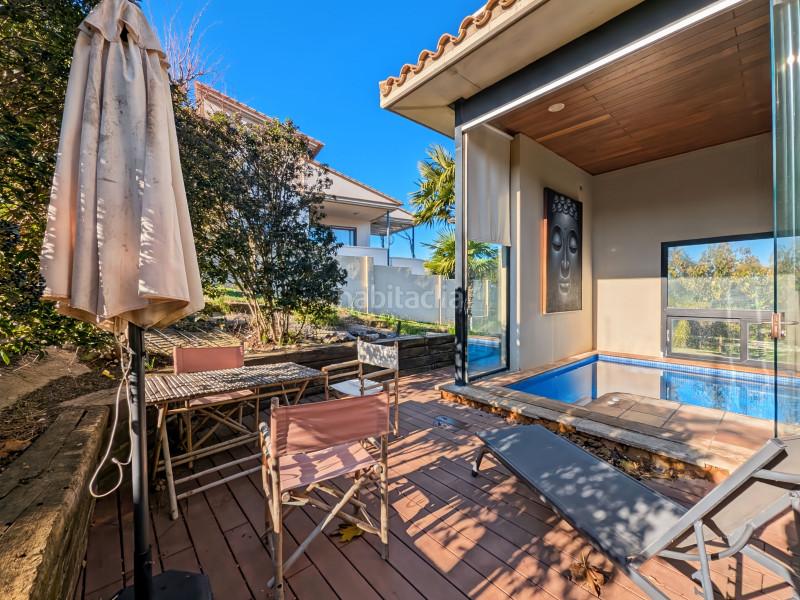 Foto beb808d2-bc92-4830-9b8f-6a9d752d2b42. Casa amb calefacció aparcament piscina a Eixample Residencial Escala (L´)