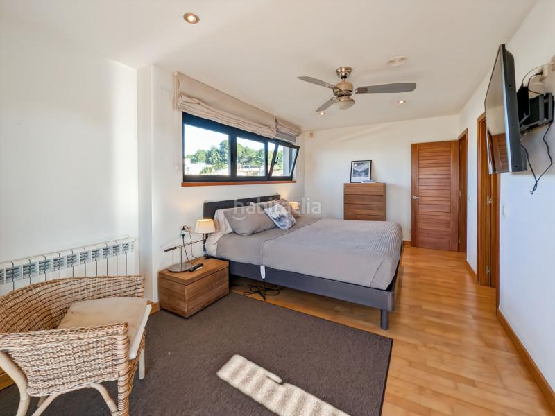 Foto dc64a5f4-8772-4d8a-b270-b67fba8bcce4. Casa amb calefacció aparcament piscina a Eixample Residencial Escala (L´)