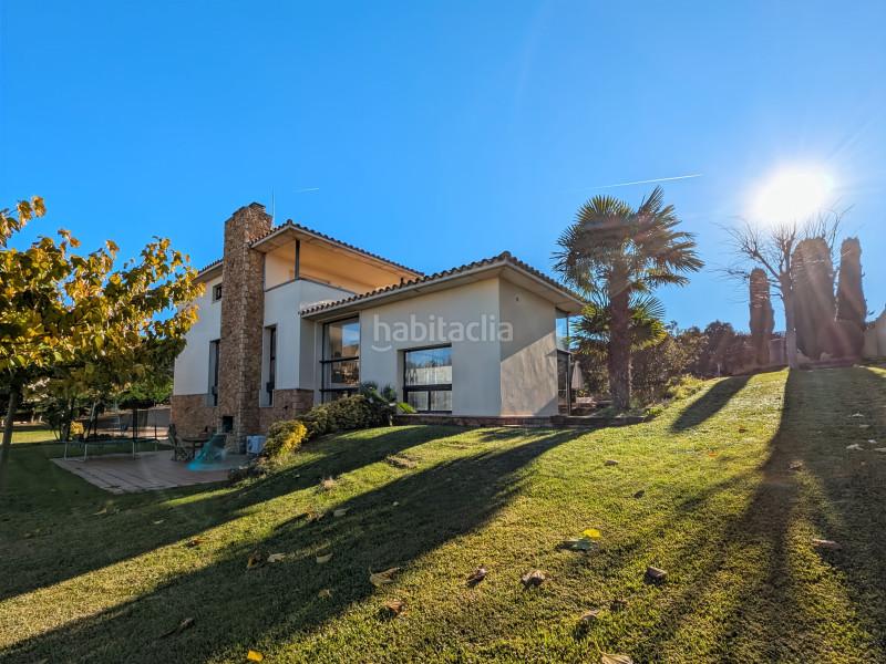 Foto dfc40d4e-2e9f-468e-a50a-7acdd2b5c050. Casa amb calefacció aparcament piscina a Eixample Residencial Escala (L´)