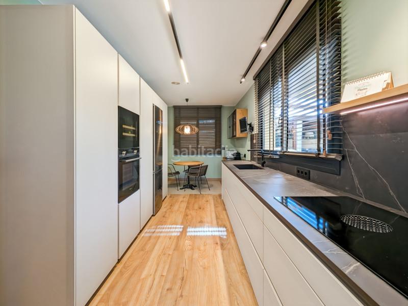 Foto ebecedd7-c2b8-4397-89fa-10d85e3424c6. Casa amb calefacció aparcament piscina a Eixample Residencial Escala (L´)