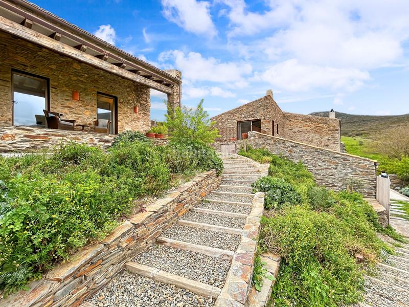 Foto 57300814-fe33-49b1-906d-fccbfd3123f1. Casa masía reformada con 100 hectáreas de terreno situada en el corazón del parque natural del cap de creus, alt empordà. con vistas pr en Roses