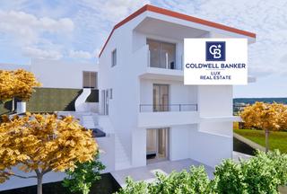 Casa  N/a. Esta casa con vistas al mar, actualmente en proceso de reforma y