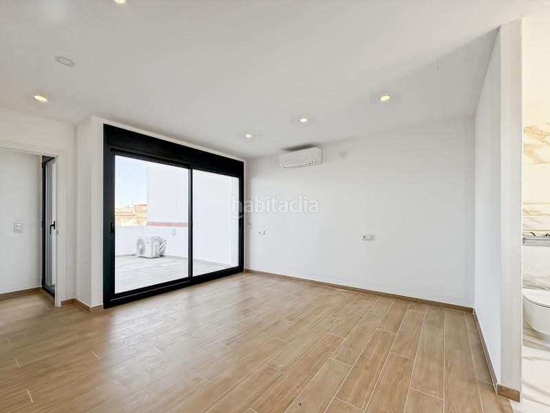 Foto e404b99d-7d26-4889-a43b-9340eb317c0a. Casa a schiera con riscaldamento in Salins - Cavall de Mar Empuriabrava