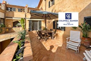 Casa adossada  N/a. En el centro de castelló dempúries, este inmueble histórico de 1
