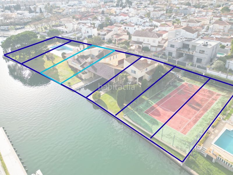 Foto 140f9052-c2b7-43ca-9f65-a44a3b513a53. Terreny residencial a Requesens Empuriabrava