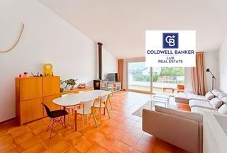 Casa adossada  N/a. Con sus vistas al mar y su ubicación ideal en cadaqués, esta cas