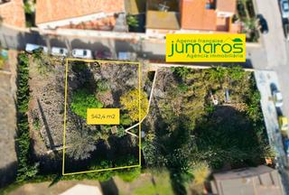 Terreny residencial  N/a. Sueñas con construir tu futura vivienda en un entorno tranquilo
