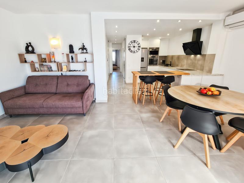 Foto 1e99c24b-08cc-4c7d-a2e5-ef50eb65c986. Pis amb calefacció aparcament a Salins - Cavall de Mar Empuriabrava