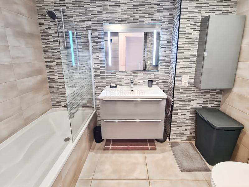 Foto 39ed6e7e-fcb7-480b-aa1c-44d8009d3a37. Pis amb calefacció aparcament a Salins - Cavall de Mar Empuriabrava