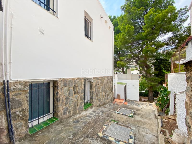 Foto 366475d3-8f66-44ed-a1bc-bcd3e75dc810. Casa a 50 metros de la playa de canyelles, oportunidad de comprar una casa con 5 plazas de aparcamiento privadas, amplio garaje y espac en Roses