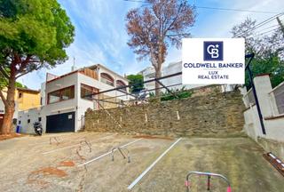 Haus  N/a. A 50 metros de la playa de canyelles, oportunidad de comprar una