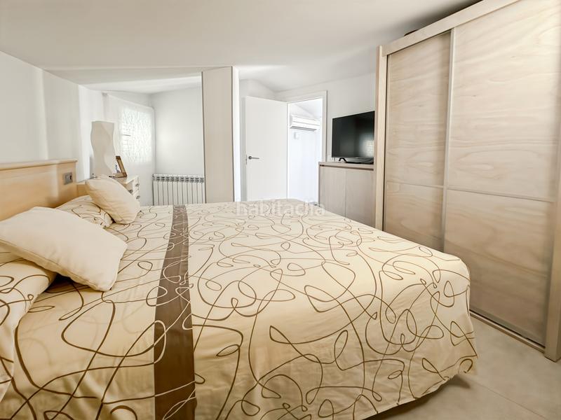 Foto d8679785-9b0e-40fa-bfa9-e45171ab5b13. Dúplex amb calefacció a Eixample Residencial Escala (L´)