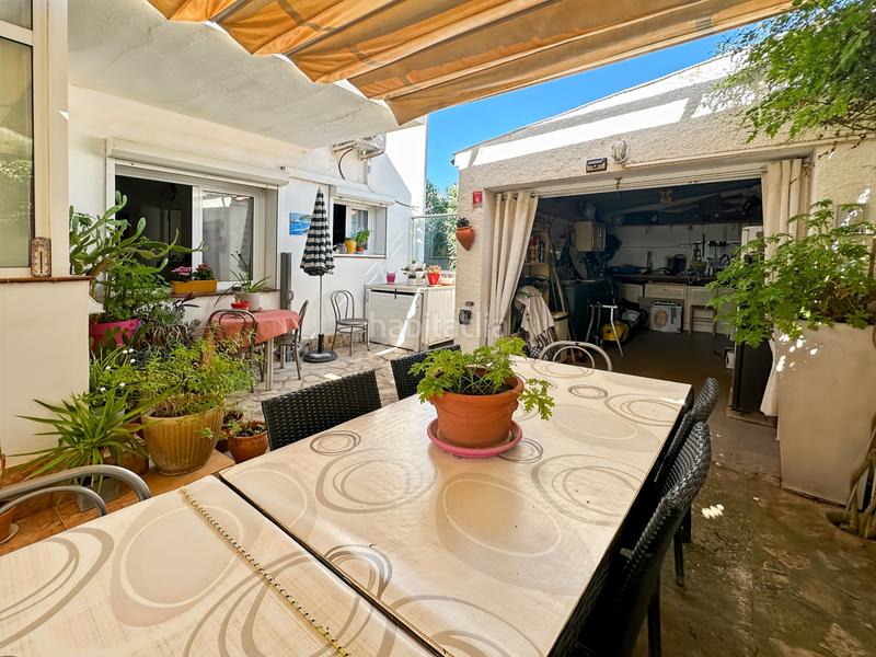 Foto 7374e6cc-2106-4158-b696-2f392b68277b. Casa  independiente y luminosa, situada en una zona tranquila a solo 100 metros de la playa de Riells, lescala.nada más entrar, des en Escala (L´)