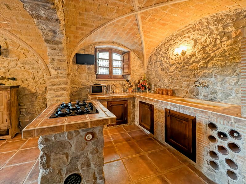 Foto fd07c1b8-9570-4e01-b584-48335ade9190. Casa con riscaldamento in Agullana