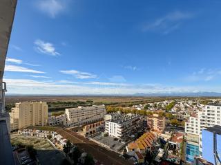 Pis  N/a. Estudioloft en ampuriabrava, con unas vistas preciosas a las mon