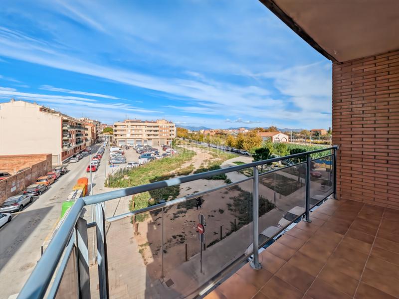 Foto 73fd9a25-ac83-42b9-9b1b-be4238379410. Etagenwohnung in Creu de la Mà Figueres