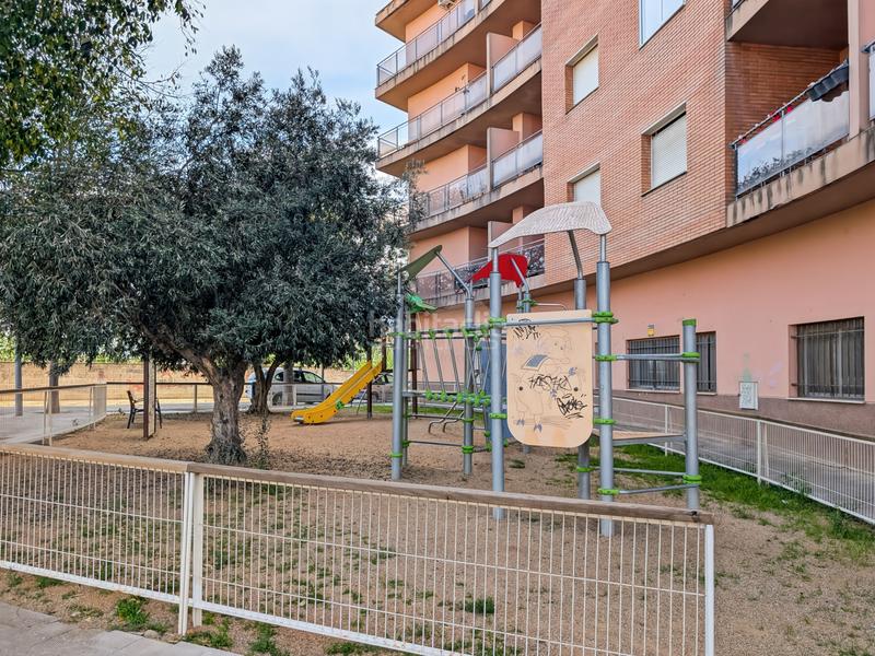 Foto b07d0d83-c080-4138-88d9-6af8305ecb80. Etagenwohnung in Creu de la Mà Figueres