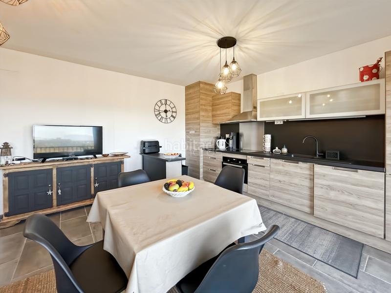 Foto 59a86656-5426-46af-8d2e-f3ffee3394e8. Appartamento con riscaldamento parcheggio piscina in Roses