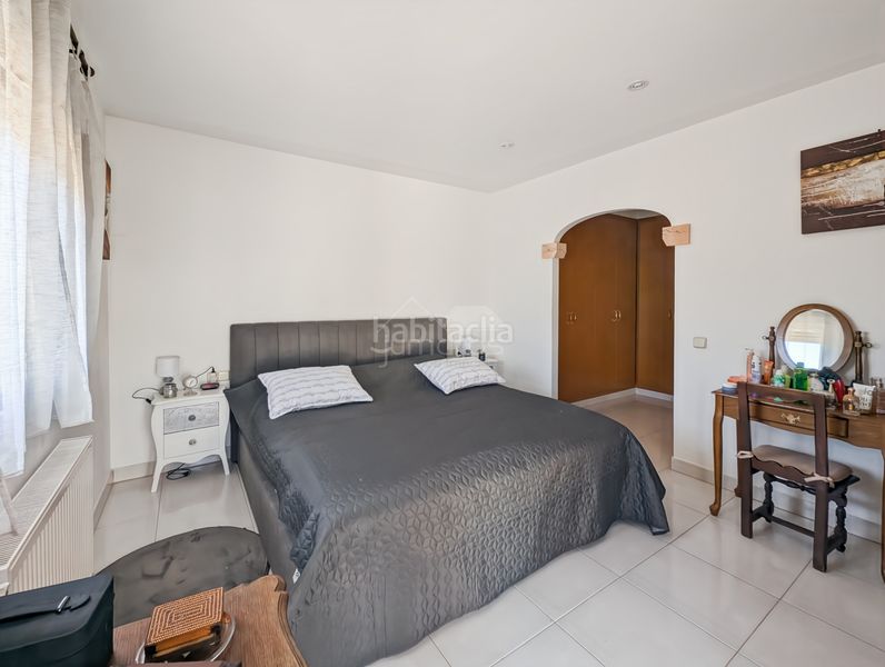 Foto 01e04fb8-419c-4a52-964e-2186654c4d35. Casa mandato en exclusivacasa independiente a cuatro vientos, en muy buen estado, construida en 2006, con mucho potencial y situada en en Pau