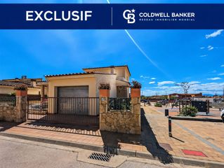 Casa  N/a. Mandato en exclusivacasa independiente a cuatro vientos, en muy