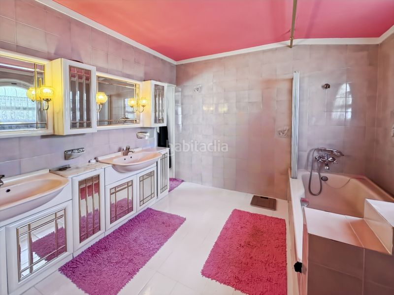 Foto 0ac3c30d-00dd-4059-b985-78c16eac6a0f. Casa amb calefacció aparcament piscina a Carmençó Empuriabrava