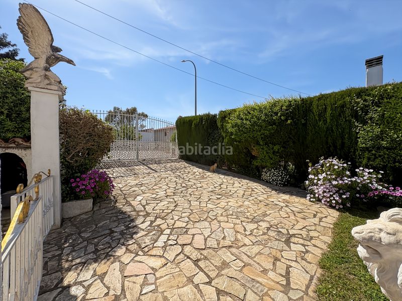 Foto a5937f20-9d1c-424f-80cd-4117e2687f1e. Casa amb calefacció aparcament piscina a Carmençó Empuriabrava