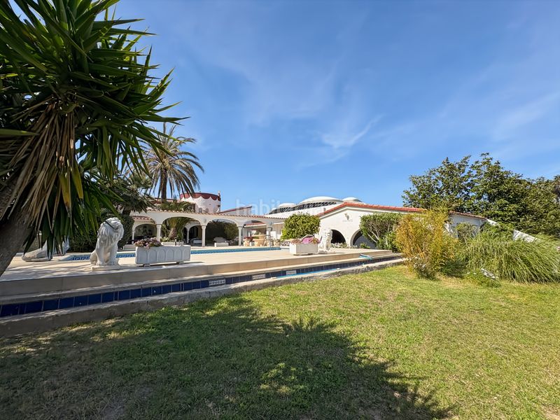 Foto a940199b-1bd9-4034-b45a-2dfd6dcb2cf3. Casa amb calefacció aparcament piscina a Carmençó Empuriabrava