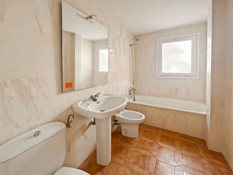 Foto a456a6d8-30e9-4bd5-b874-49d8116f0ea2. Pis amb aparcament piscina a Muga - Gran Reserva - Badia Empuriabrava