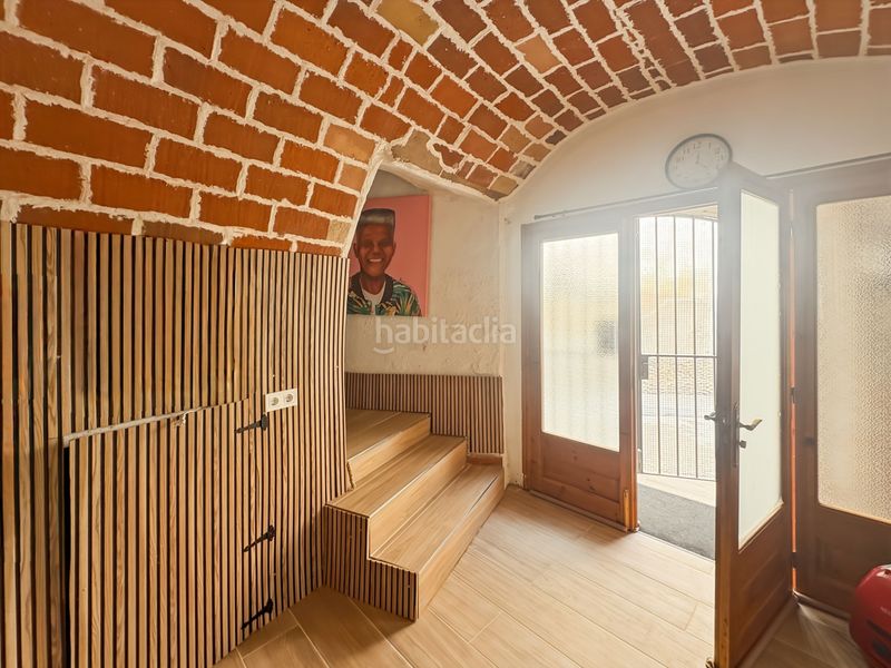 Foto c2775d42-5dcd-4c90-9224-6b03bf67d061. Casa adossada amb calefacció a Garriguella