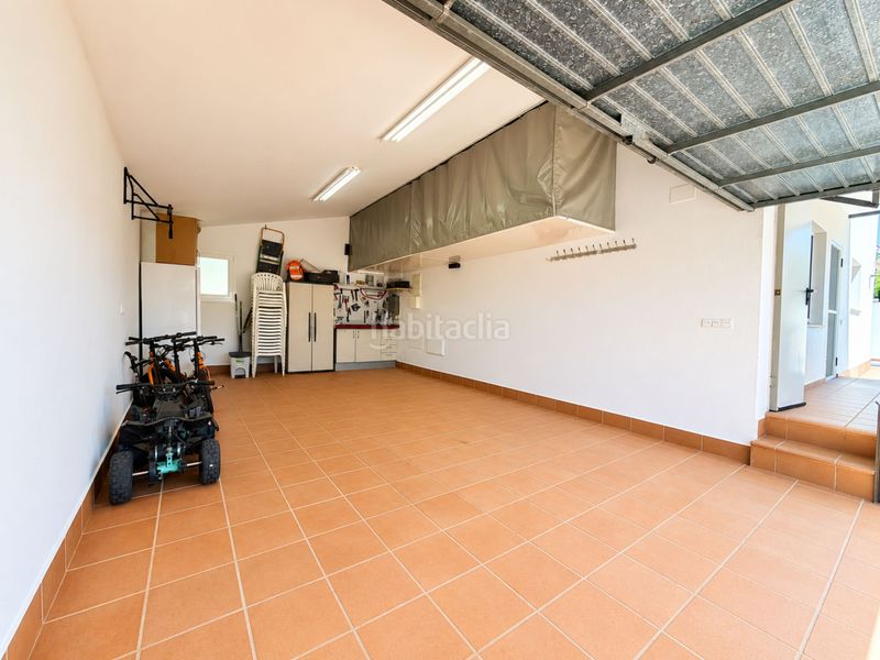 Foto acf492c8-69f4-4eb2-ae0c-d7b80c330210. Casa amb calefacció aparcament piscina a Nord Roses