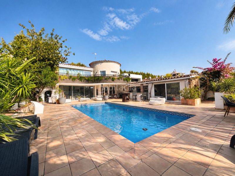 Foto 6eda86f6-135b-48ea-840d-792cfc40e27c. Casa amb calefacció aparcament piscina a Tordera - Fluvià - Llobregat Empuriabrava
