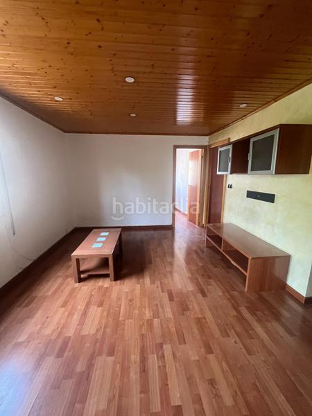 Foto 90b8fc03-9bc4-462c-8ab2-9b7cfda2df7a. Piso centro, 3 habitaciones antes 4 , todo exterior en Ripollet