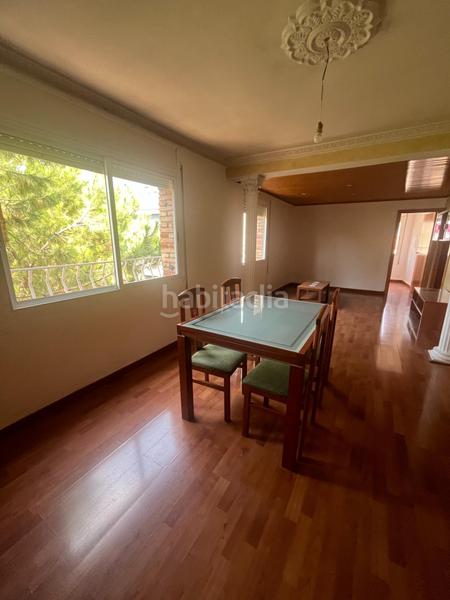 Foto 9aa7acec-1a17-44f3-92b2-374eaddcc7be. Piso centro, 3 habitaciones antes 4 , todo exterior en Ripollet