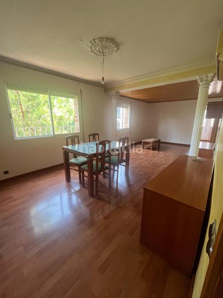 Foto ef916ae3-f7aa-4146-8b7c-133bc9b9eb0b. Piso centro, 3 habitaciones antes 4 , todo exterior en Ripollet