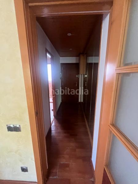 Foto f04d8641-0a85-4516-862f-90c2fd68474d. Piso centro, 3 habitaciones antes 4 , todo exterior en Ripollet