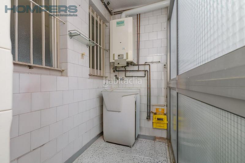 Foto 18827db3-1f76-4d6d-859a-eb31a7017f1d. Penthouse with heating parking in Sanfeliu Hospitalet de Llobregat (L´)