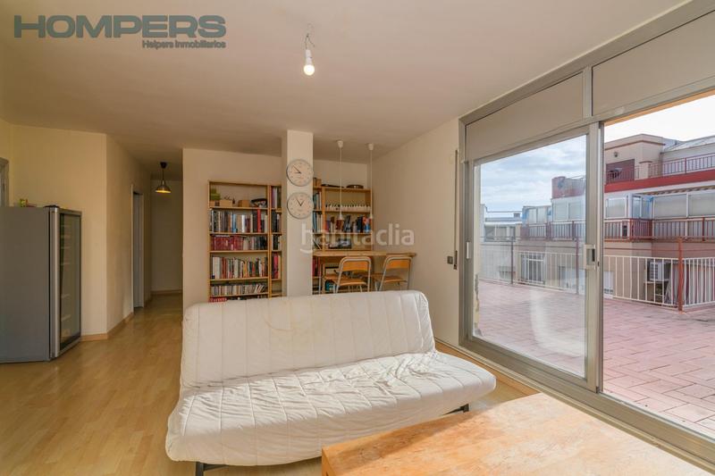 Foto 36c91970-561b-4659-96df-a24548700cee. Penthouse with heating parking in Sanfeliu Hospitalet de Llobregat (L´)