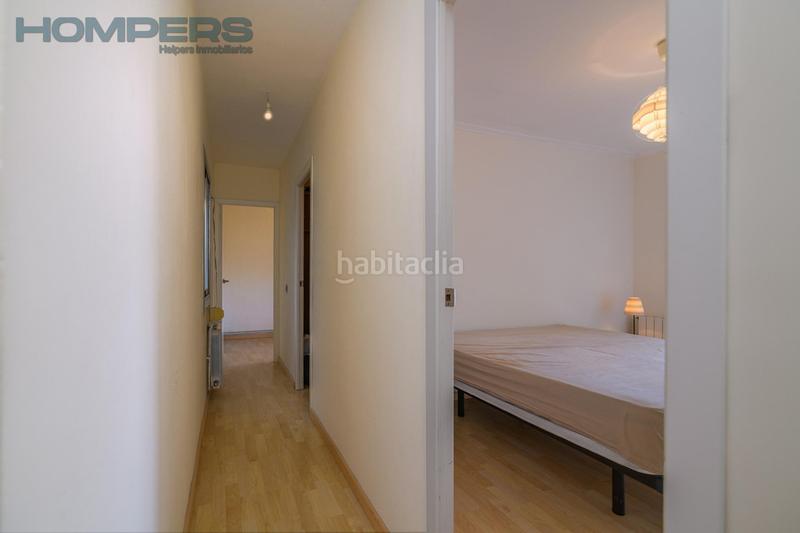 Foto 3a121a0f-98fc-42a2-ae19-41b01a717f2c. Penthouse with heating parking in Sanfeliu Hospitalet de Llobregat (L´)
