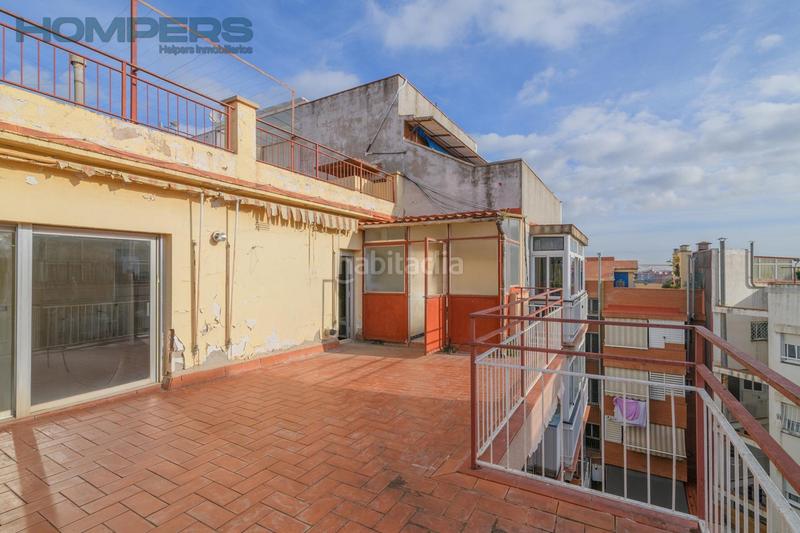 Foto 429ac700-28a7-4733-b24a-d5d509b0cefe. Penthouse with heating parking in Sanfeliu Hospitalet de Llobregat (L´)