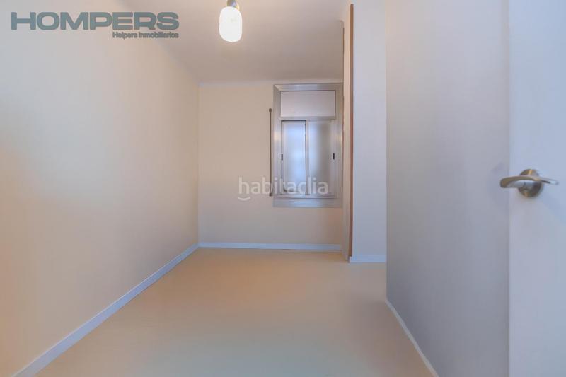 Foto ab56be73-ed97-4549-b984-24f79466358c. Penthouse with heating parking in Sanfeliu Hospitalet de Llobregat (L´)