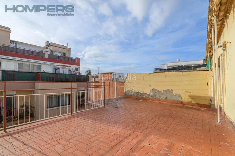 Foto af5505f2-7433-4eba-b9ac-009bc2e95680. Penthouse with heating parking in Sanfeliu Hospitalet de Llobregat (L´)